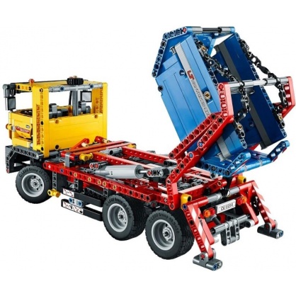 Конструктор LEGO Technic Контейнеровоз 42024 фото 2