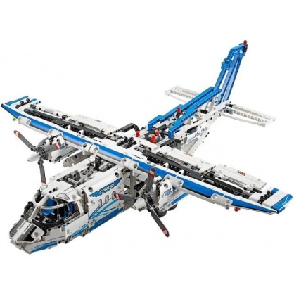 Конструктор LEGO Technic Грузовой самолет 42025 фото 2
